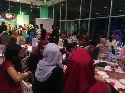 Momen di Arina Skyview