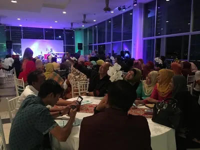 Momen di Arina Skyview