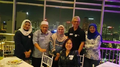 Momen di Arina Skyview