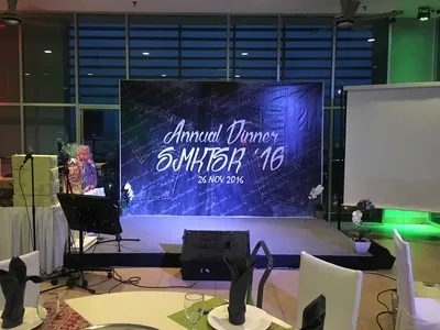 Momen di Arina Skyview