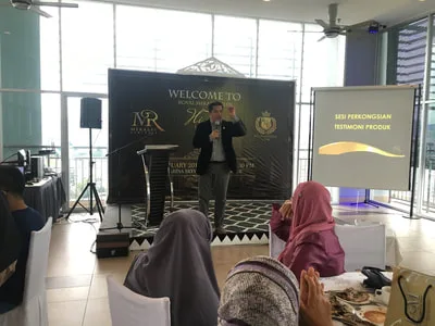 Momen di Arina Skyview