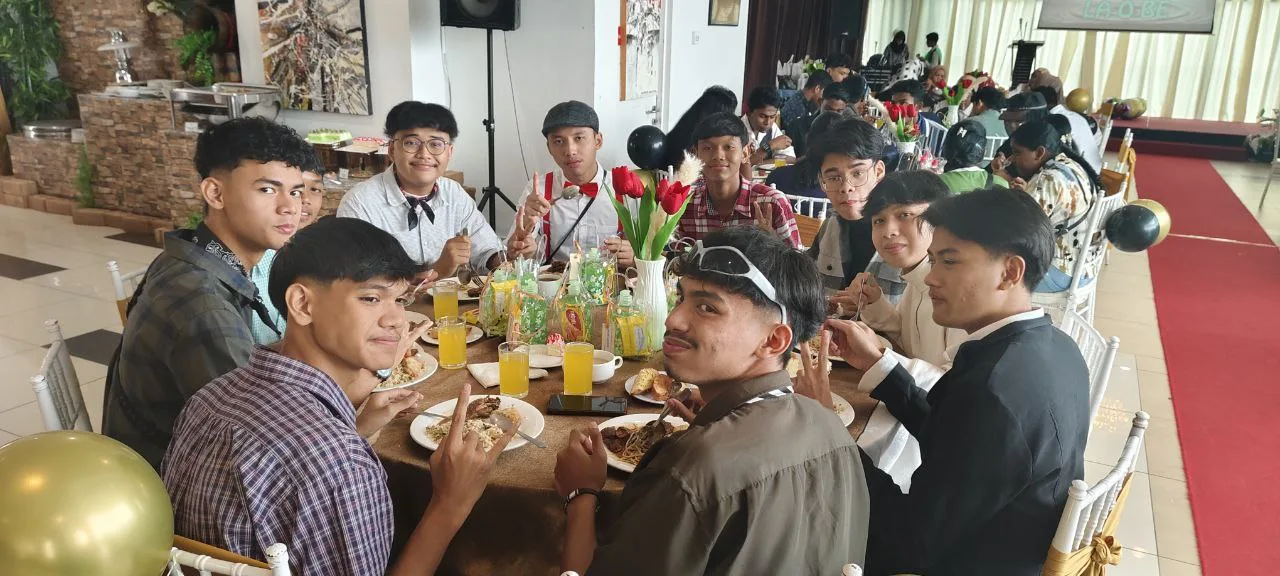 Momen di Arina Skyview