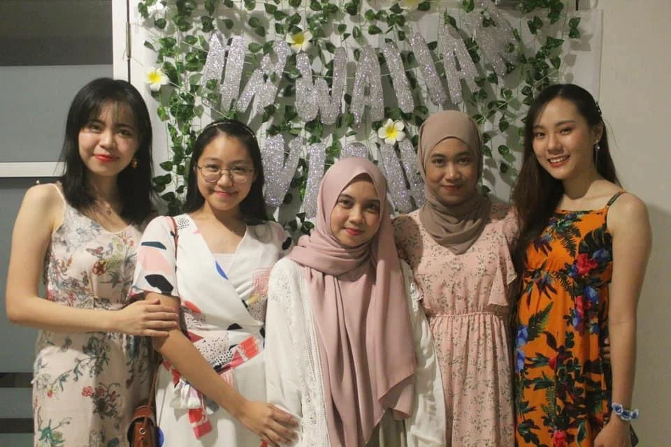Momen di Arina Skyview
